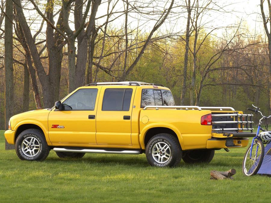  GMC Sonoma ZR-5 Concept 2001 года  (фото 2 из 3)